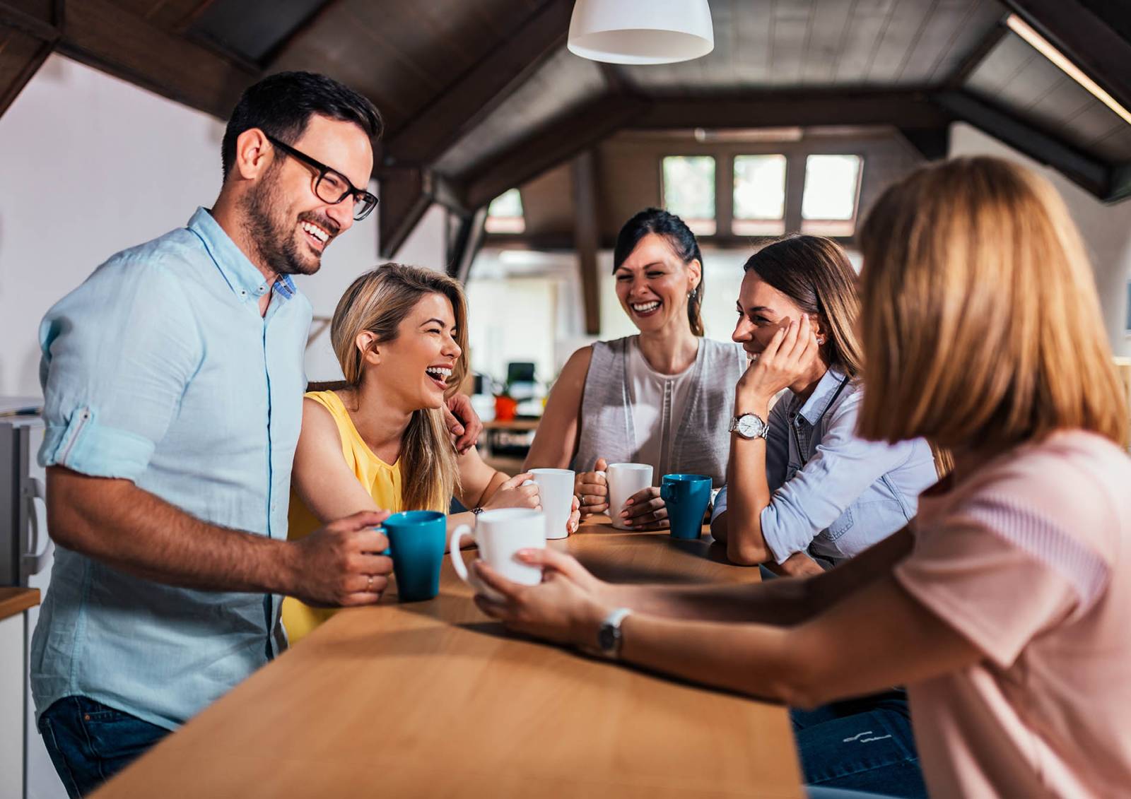 Besoin de renseignements ? Notre équipe vous répond.
