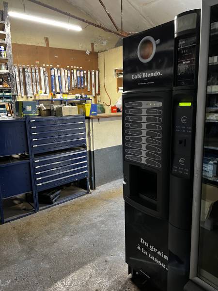 Distributeur automatique Aix en Provence