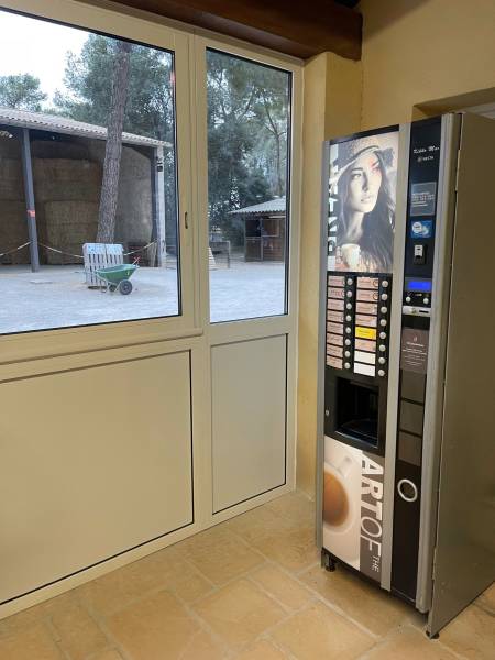 distributeur automatique Aix Marseille